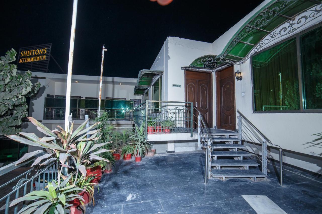 Shelton Accommodator Peschawar Exterior foto
